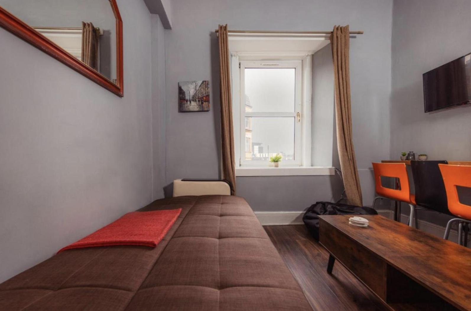 Warm Apartment By Holyrood Palace! เอดินบะระ ภายนอก รูปภาพ